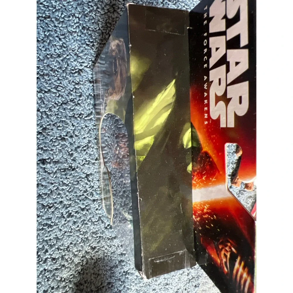 Star Wars The Force Awakens Chewbacca Armor Up Action Figure Hasbro B3891
